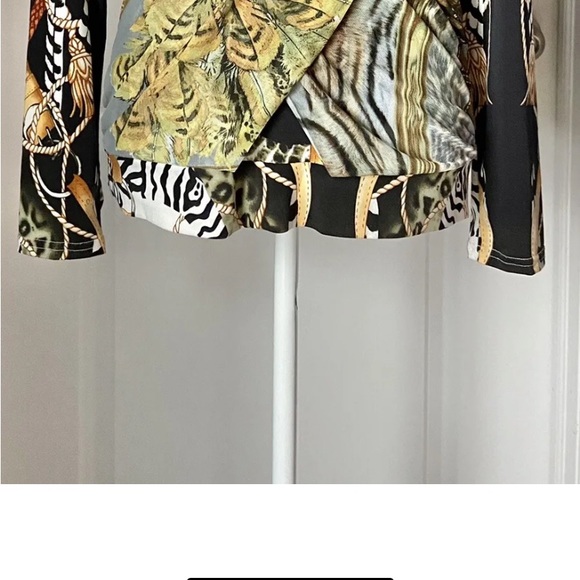 Elysee 26 Top. - Picture 2 of 7